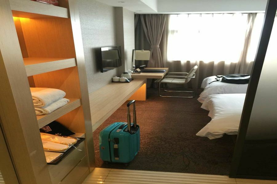 New Dynasty Hotel Kaifeng Exterior foto